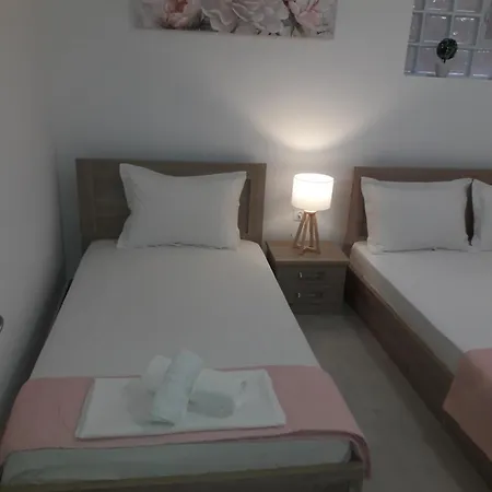 Holiday home Stamatia - Lena